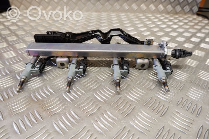 Toyota RAV 4 (XA50) Sprauslu komplekts 2325025020