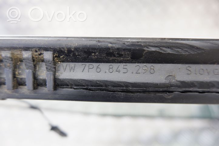 Volkswagen Touareg II Szyba karoseryjna tylna 7P6845298