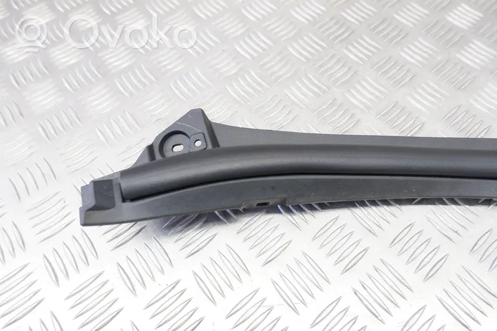 Toyota Highlander XU70 Rear door trim (molding) 678430E020