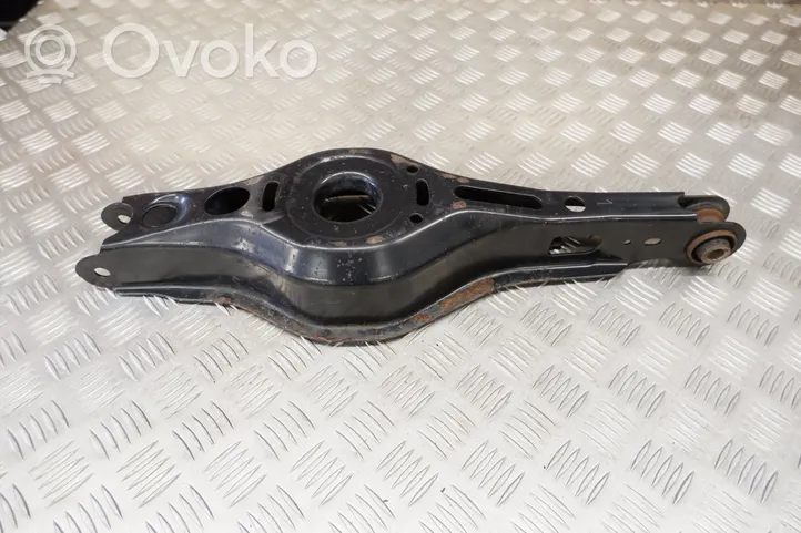 Toyota Prius (XW50) Triangle bras de suspension supérieur arrière 4873047010