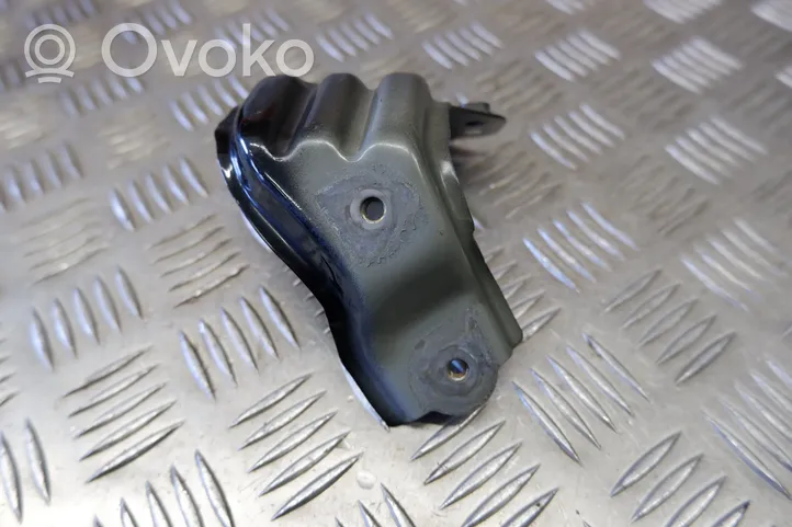 Lexus RX 450H Supporto di montaggio del parafango 5371748070