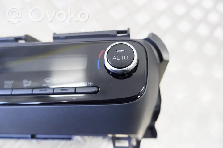 Toyota Yaris XP210 Climate control unit 55900K0260