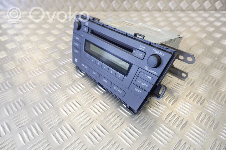 Toyota Prius (XW30) Unità principale autoradio/CD/DVD/GPS 8612047370