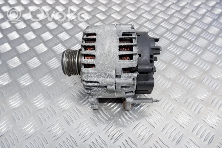 Skoda Octavia Mk2 (1Z) Generatore/alternatore 03L903023F