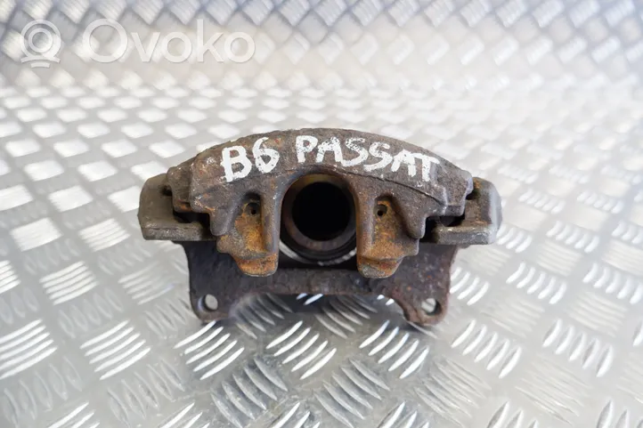 Volkswagen PASSAT B6 Priekšējais suports 
