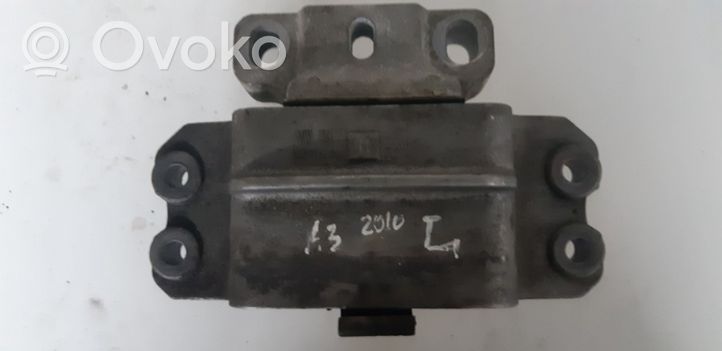 Audi A3 S3 A3 Sportback 8P Supporto della scatola del cambio 1K0199555M