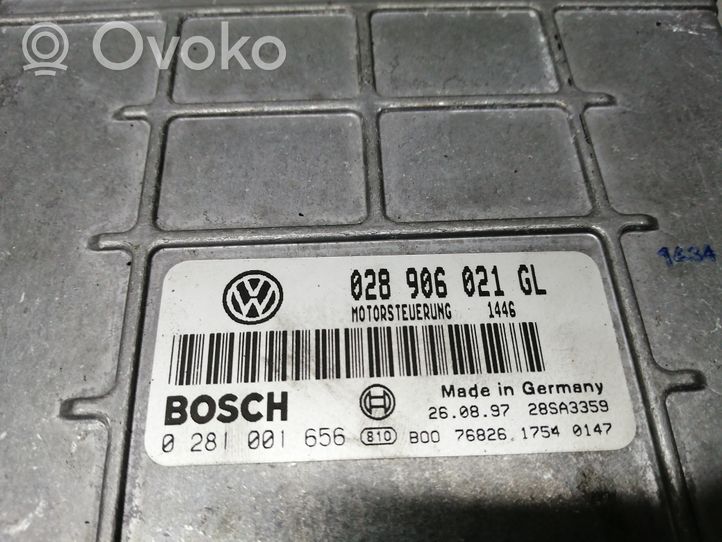 Volkswagen PASSAT B5 Calculateur moteur ECU 028906021GL