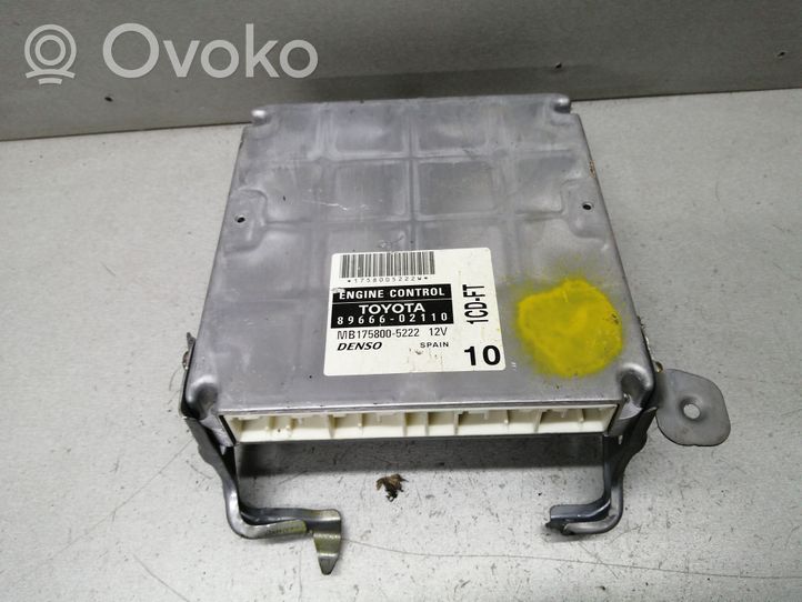 Toyota Corolla E120 E130 Sterownik / Moduł ECU 8966602110