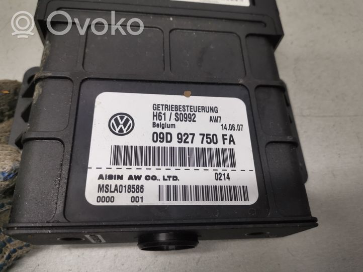 Volkswagen Touareg I Pavarų dėžės valdymo blokas 09D927750FA