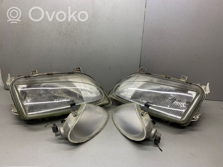 Ford Galaxy Lampa przednia 1305235254