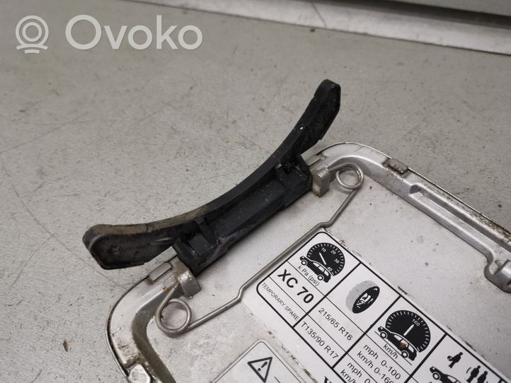 Volvo XC70 Bouchon, volet de trappe de réservoir à carburant 9454010