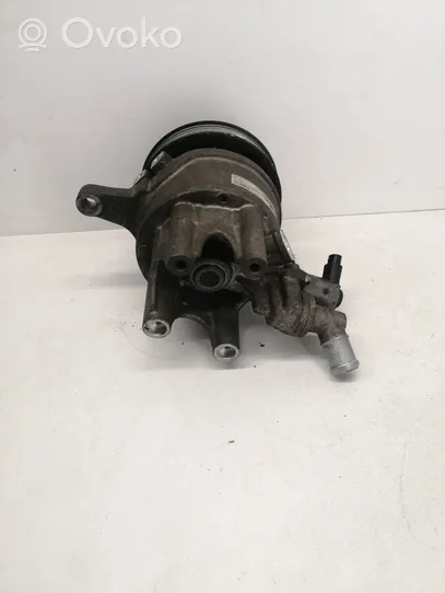 BMW 7 F01 F02 F03 F04 Power steering pump 679866904