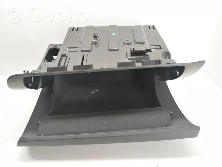 Volvo XC60 Glove box 31417596