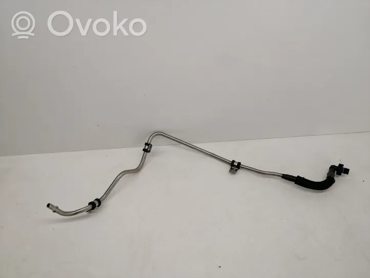 Volvo XC60 Tuyau d'alimentation d'injecteur de carburant 32140026