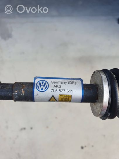 Volkswagen Touareg I Antriebseinheit Heckklappe Kofferraumdeckel 7L6827611