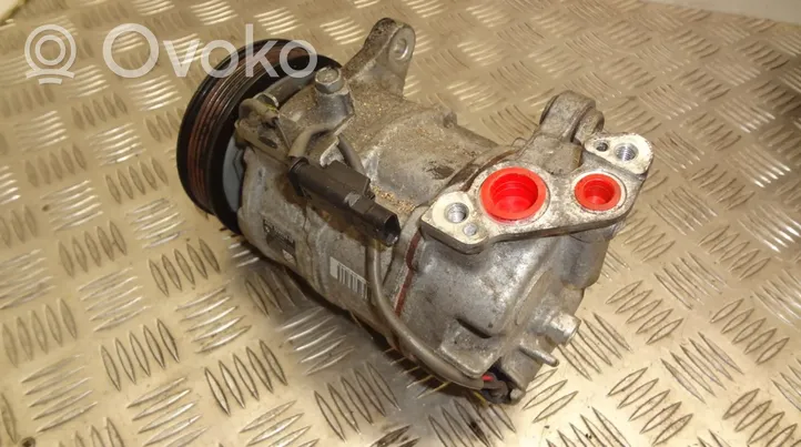 BMW 4 F32 F33 Compressore aria condizionata (A/C) (pompa) 447160-8765