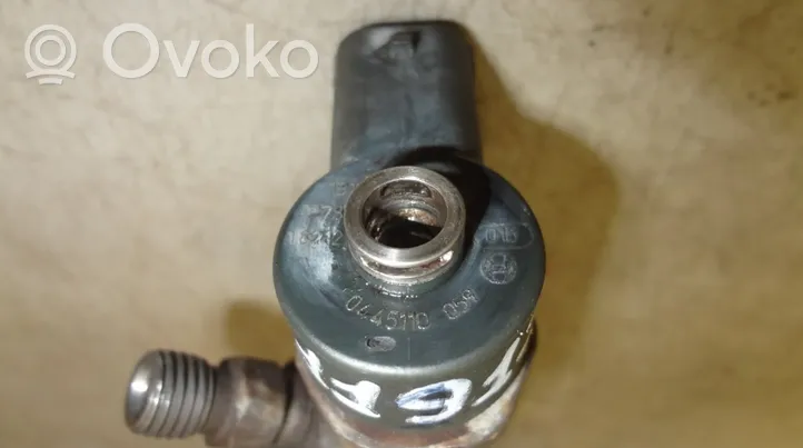 Chrysler Grand Voyager IV Injecteur de carburant 0445110059