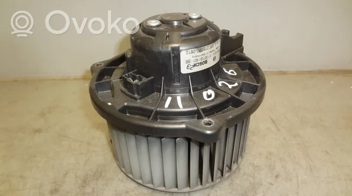 Toyota Avensis T250 Soplador/ventilador calefacción 0130101601