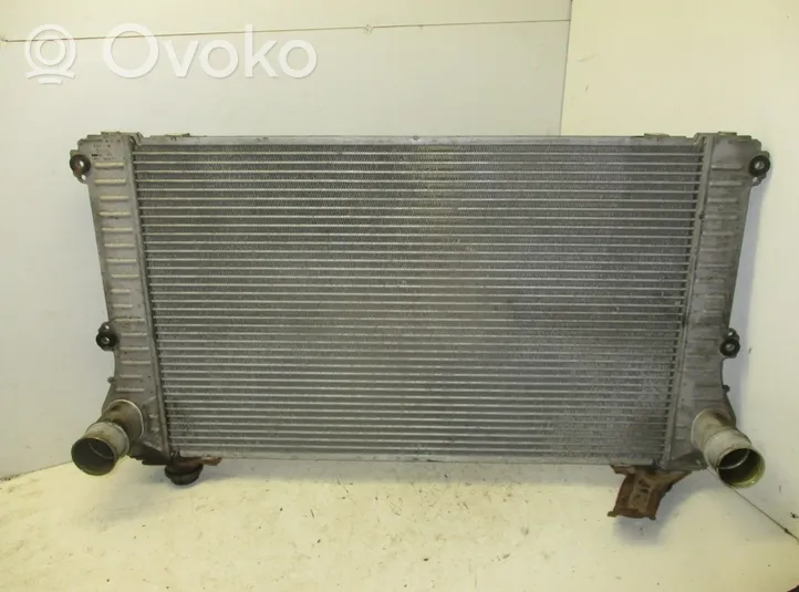 Toyota RAV 4 (XA30) Chłodnica powietrza doładowującego / Intercooler 