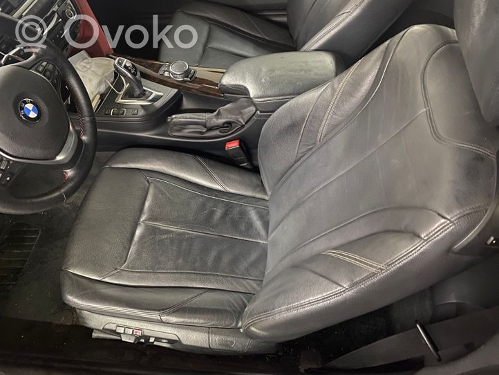 BMW 4 F32 F33 Interior set 