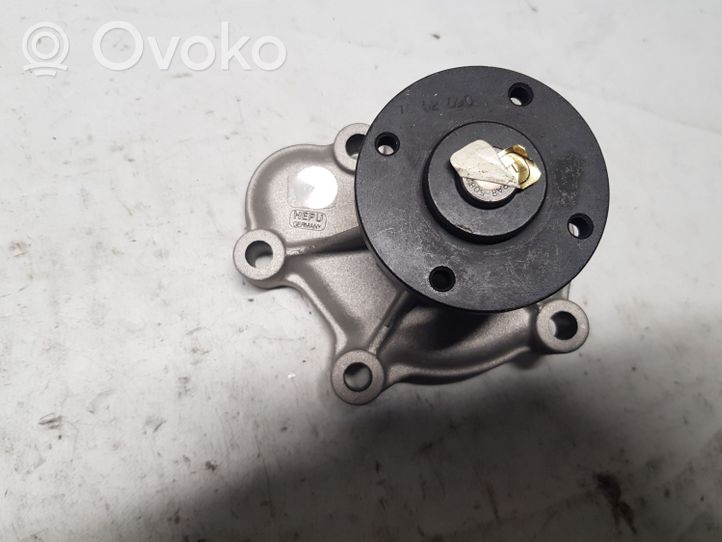 Opel Kadett E Pompe de circulation d'eau 94124093