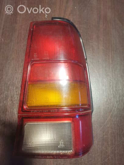 Mazda Capella IV Lampa tylna 0437897