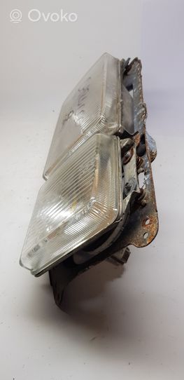 Volkswagen Scirocco Lampa przednia 301127761