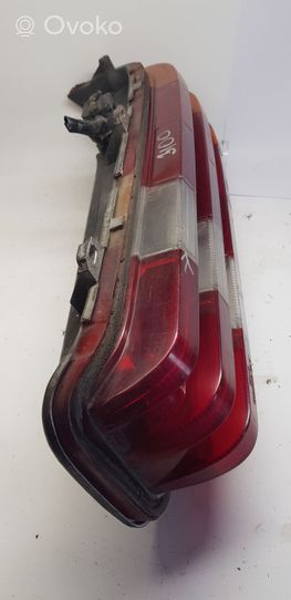 Mercedes-Benz 200 300 W123 Luci posteriori 53240R3