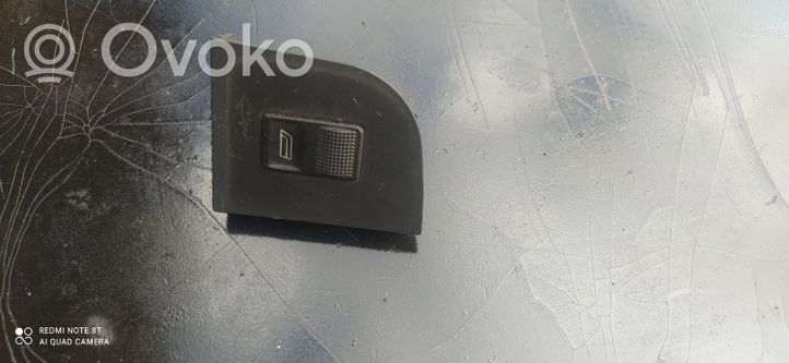 Audi 80 90 B3 Electric window control switch 895959528