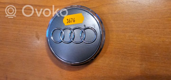 Audi Q7 4L Gamyklinis rato centrinės skylės dangtelis (-iai) 4L0601170