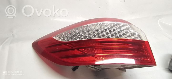 Ford Mondeo MK IV Lampa tylna 11380