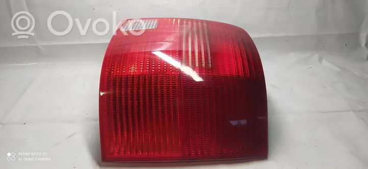 Volkswagen PASSAT B5 Luci posteriori 3B9945112F