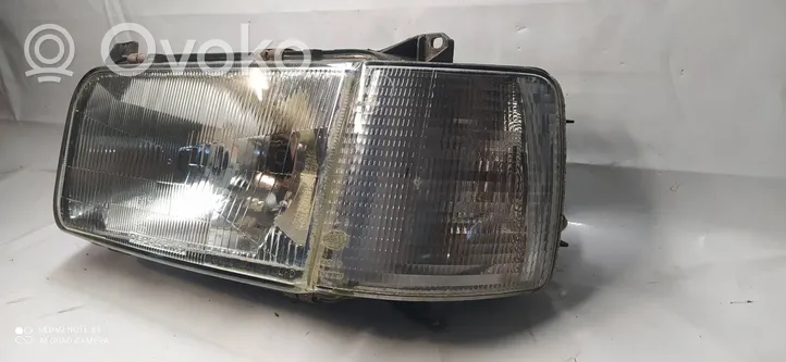 Volkswagen PASSAT B3 Lampa przednia 4411109L