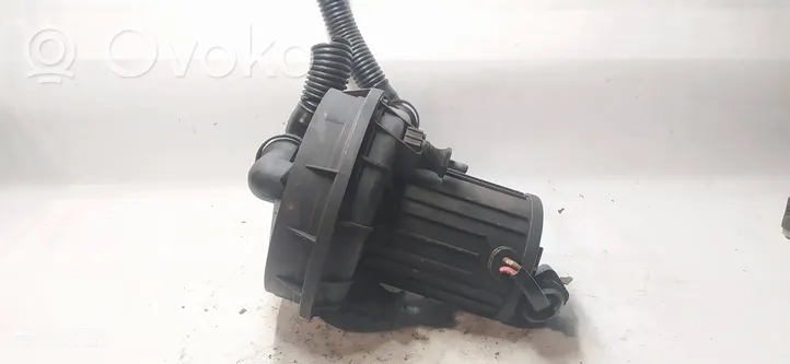 Skoda Octavia Mk2 (1Z) Secondary air pump 06A959253J