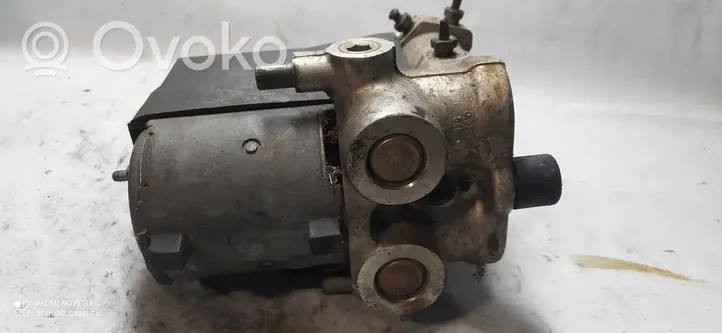 Mercedes-Benz C W203 ABS Pump 0265200043