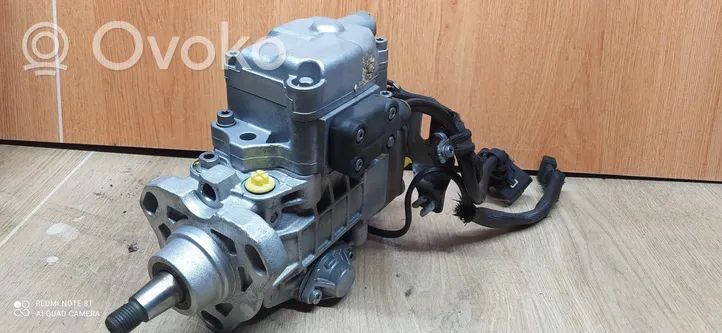 Volkswagen PASSAT B4 Pompe d'injection de carburant à haute pression 0460404989