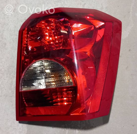 Dodge Caliber Lampa tylna 05303752AE