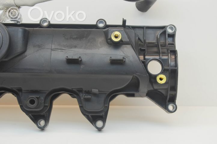 Mercedes-Benz A W176 Rocker cam cover 820062999L64987