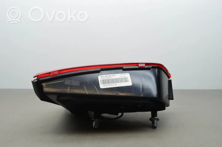 Volkswagen Jetta VI Lampy tylnej klapy bagażnika 5C6945308H