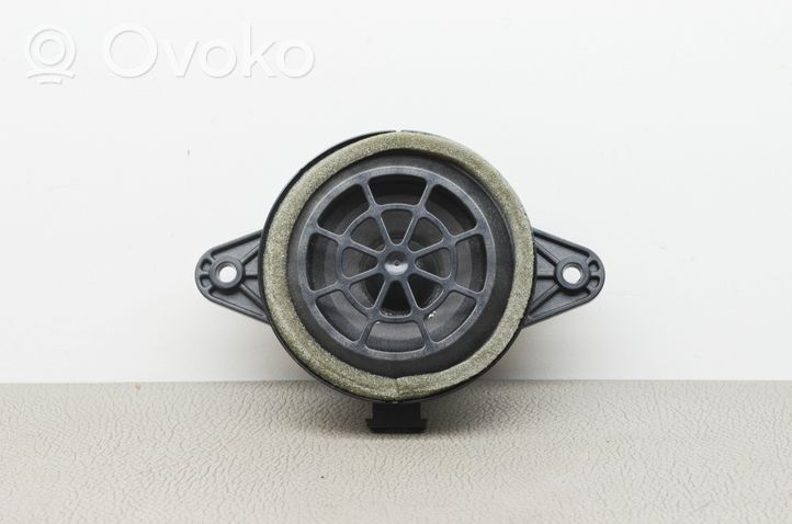 Audi Q3 8U Garsiakalbis (-iai) priekinėse duryse 8U0035416B