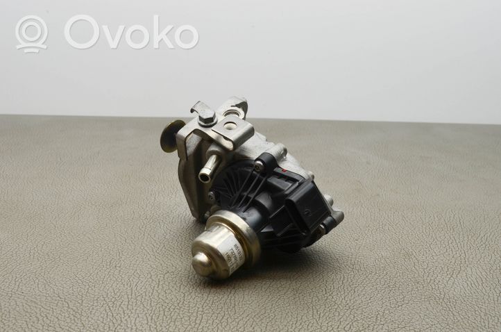 BMW 3 F30 F35 F31 EGR-venttiili 8513132