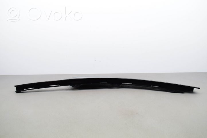 Volkswagen Touareg II Rivestimento modanatura del vetro della portiera posteriore 7P6839904