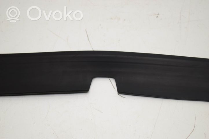 Land Rover Range Rover Sport L494 Moottoritilan kumitiiviste 204050150