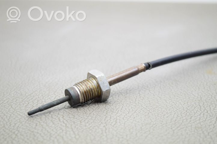 Volkswagen Jetta VI Oil temperature sensor 04L906088BS