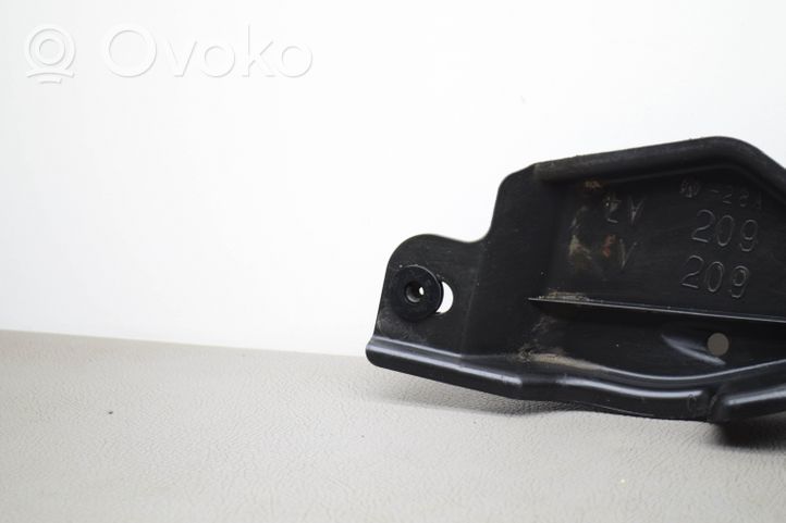 Toyota RAV 4 (XA40) Autres pièces de carrosserie 5839842022