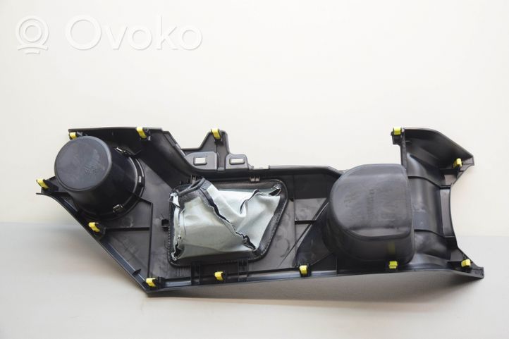 Toyota RAV 4 (XA40) Inny elementy tunelu środkowego 1F282012G