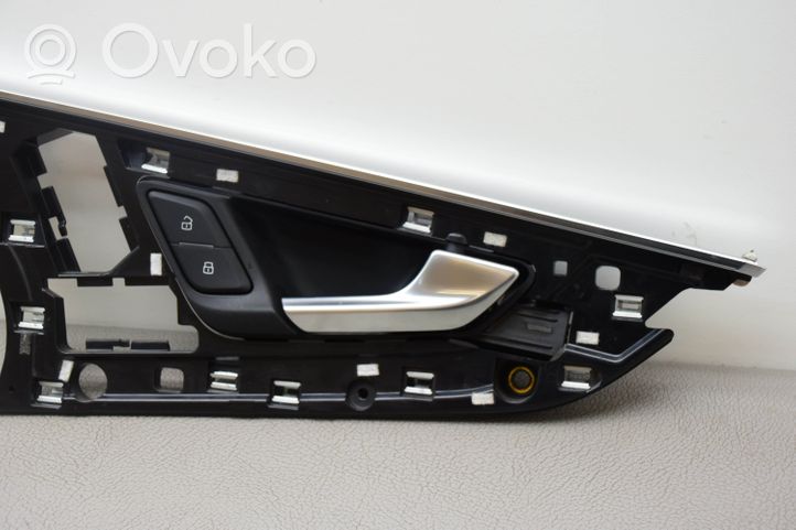 Audi Q7 4M Front door interior handle 4M0837020B