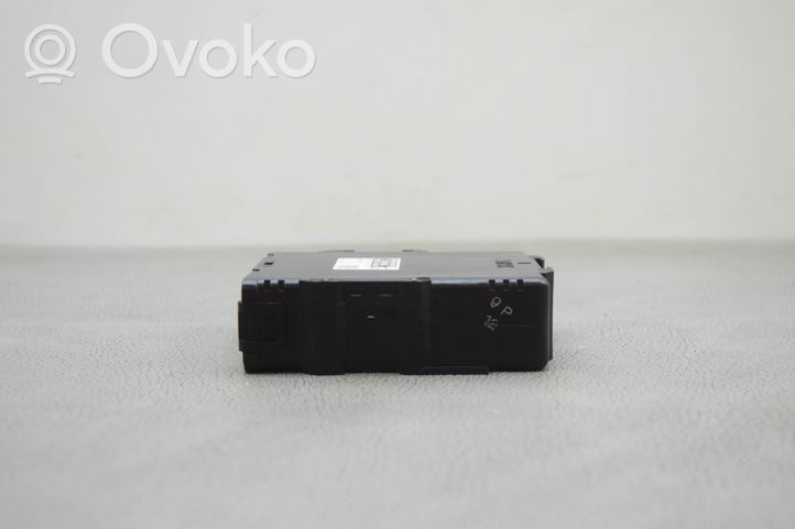 Toyota Prius (XW30) Module de contrôle de boîte de vitesses ECU 8953576010