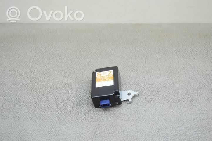 Toyota Prius (XW30) Muut laitteet 8974047020