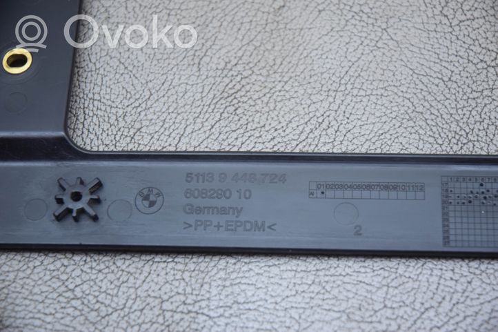 BMW 3 F30 F35 F31 Ramka przedniej tablicy rejestracyjnej 9448724